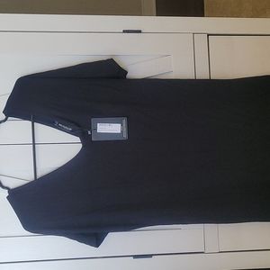 Basic black v neck t shirt dress us size 8 never been worn, pretty little things